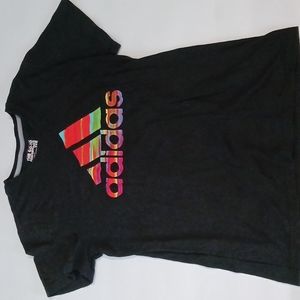 Adidas t shirt